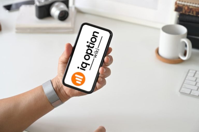 iq option with iphone