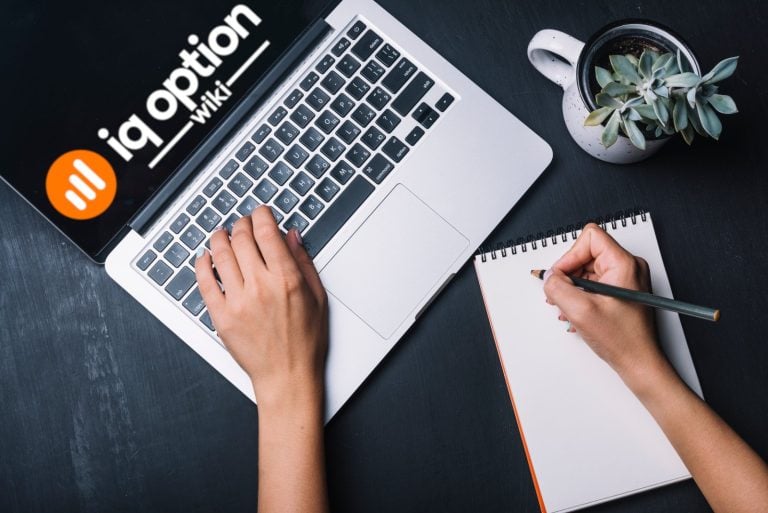 taking notes with laptop